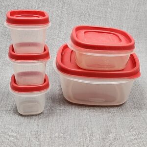 Rubbermaid  Red Square Easy Find Replacement Storage Containers 5 Pc.